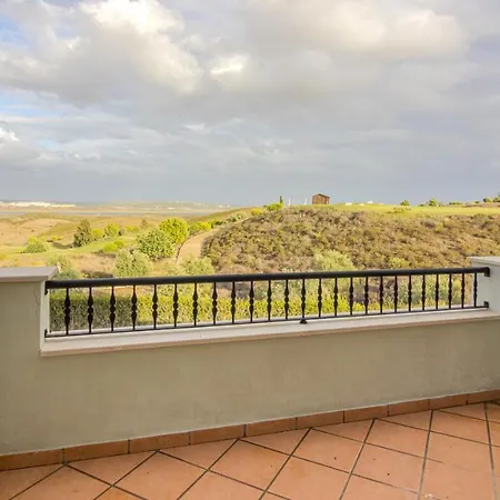 Villa @ Quinta Do Vale Golfe *